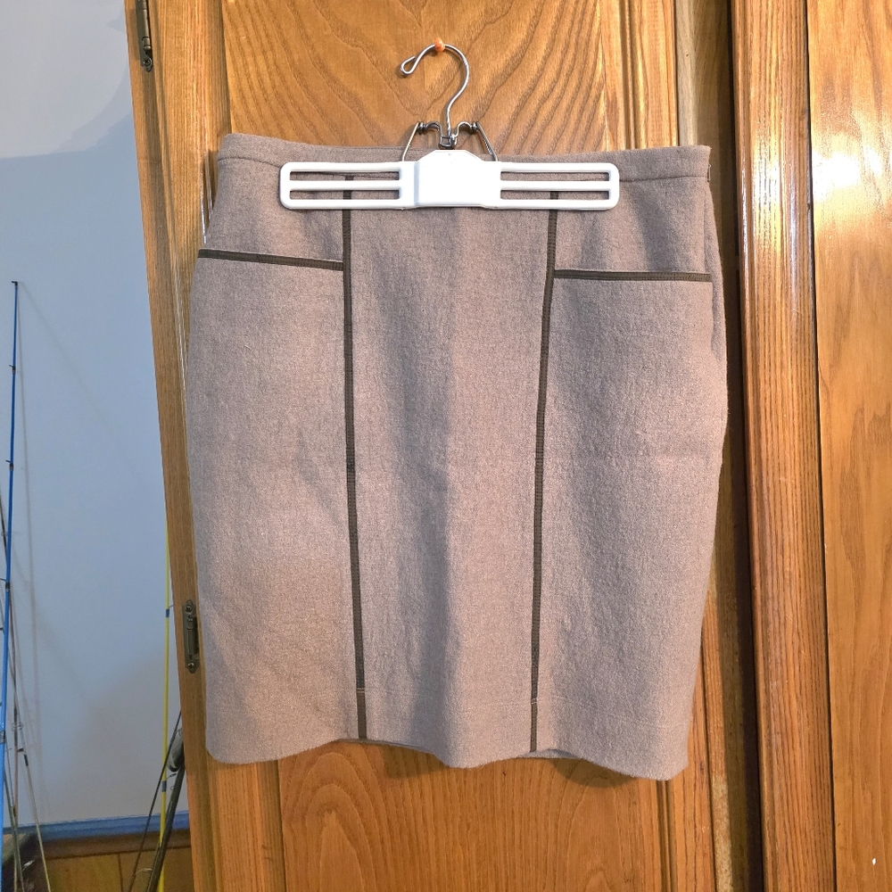 NWOT BCBGMAXAZRIA Mocha Brown Wool Blend Pencil Skirt Pockets Size L 